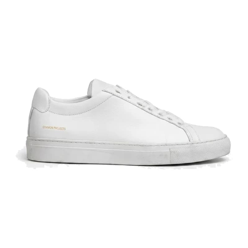 White leather low sneaker